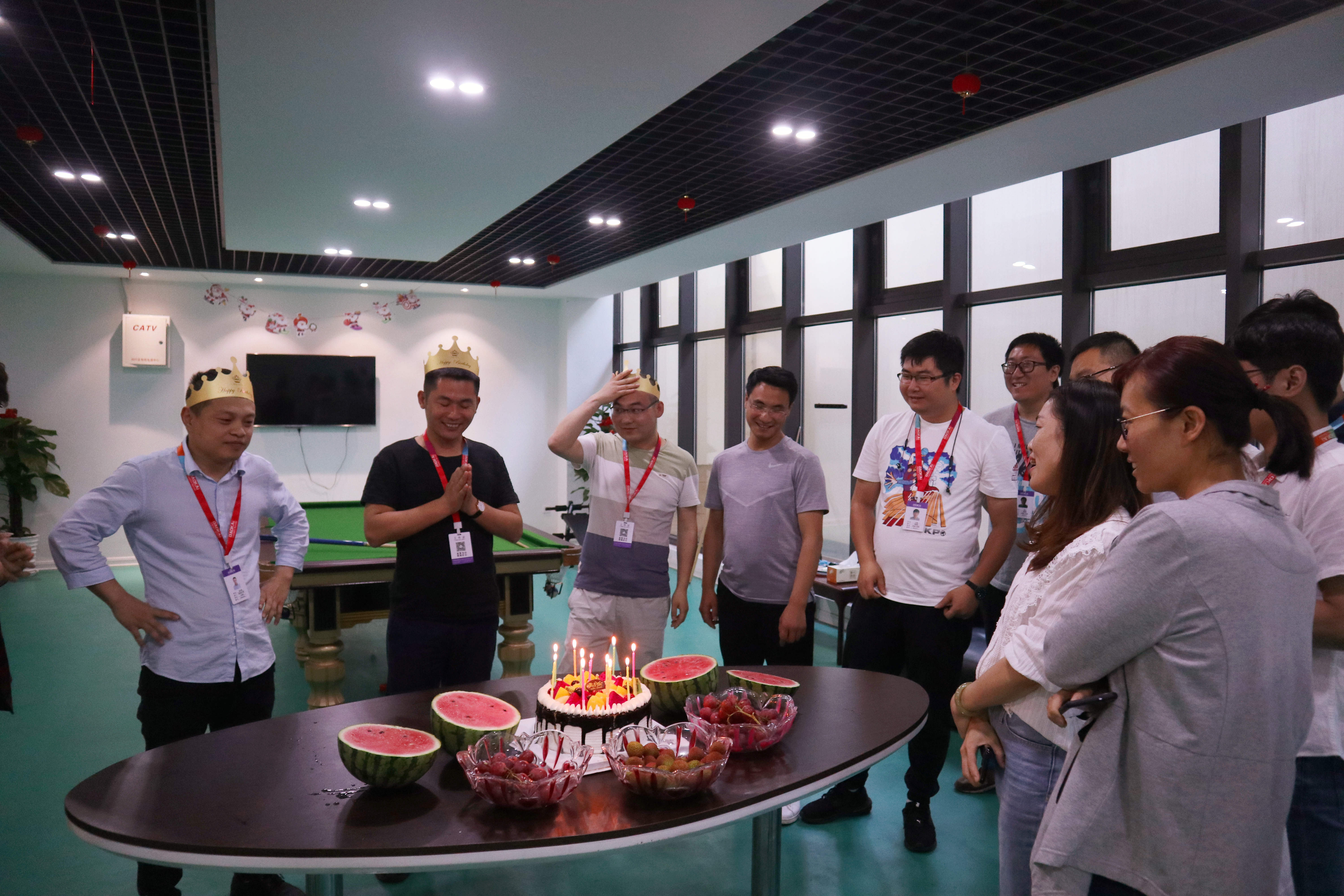 员工集体生日会 | 缤纷五月，把美好的祝福送给你